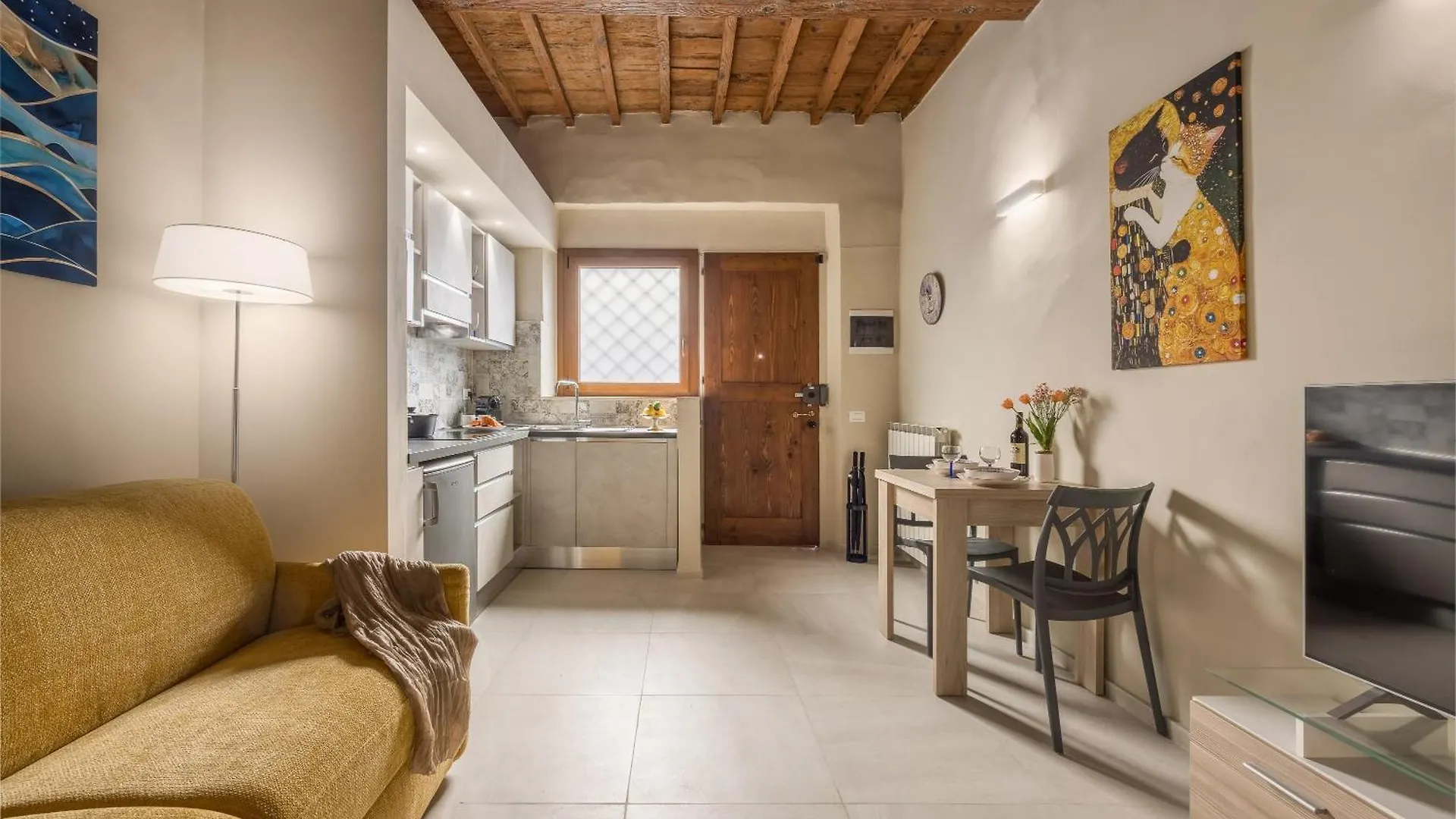 Dimora Camaldoli - Authentic Florence Experience